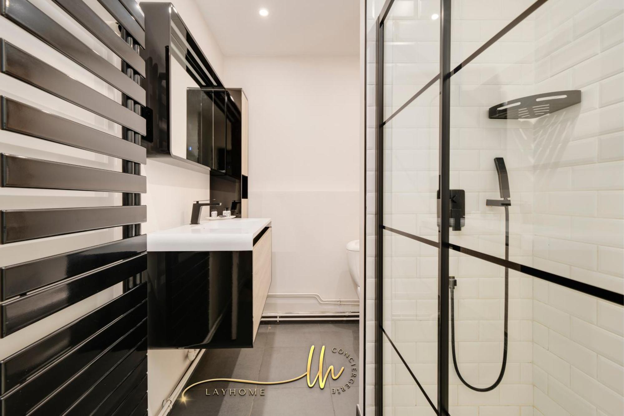 Chaleureux, Lumineux Et Confortable F2 Renove En Plein Coeur De Nancy Ngoại thất bức ảnh